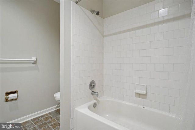 6725 ALPINE DR, Annandale, VA 22003