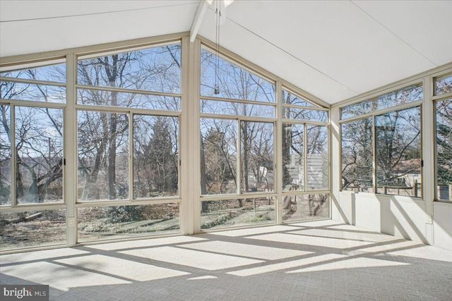 6725 ALPINE DR, Annandale, VA 22003