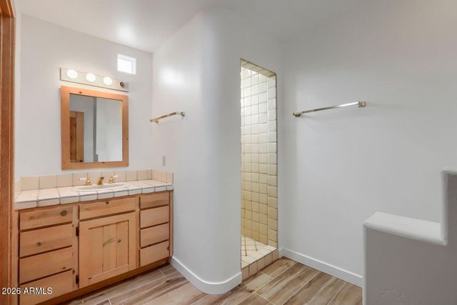 6411 S RIVER Drive 4, Tempe, AZ 85283