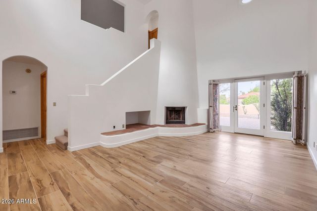6411 S RIVER Drive 4, Tempe, AZ 85283