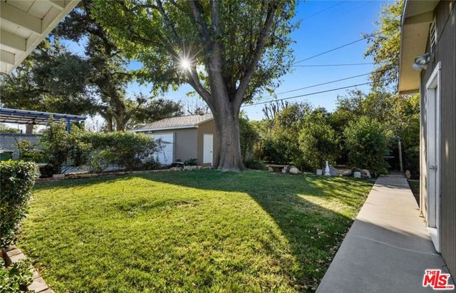 8433 Tunney Avenue, Northridge, CA 91324