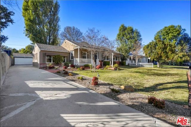 8433 Tunney Avenue, Northridge, CA 91324