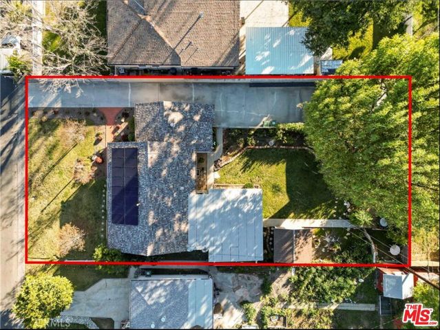 8433 Tunney Avenue, Northridge, CA 91324