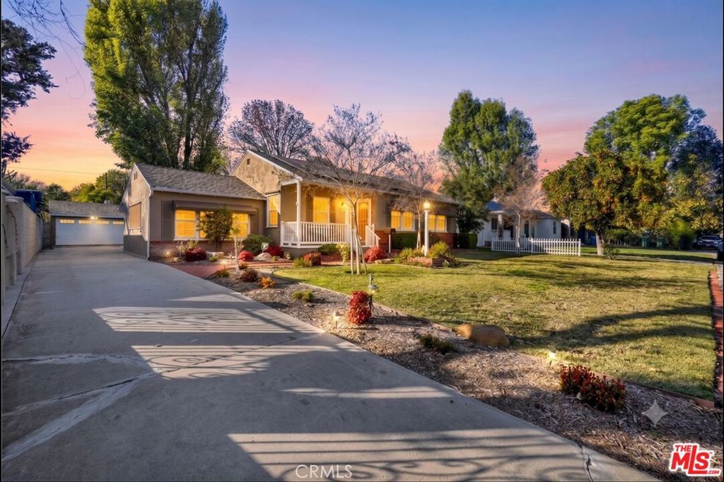 Image 1 of property listing at 8433 Tunney Avenue, Northridge, CA 91324