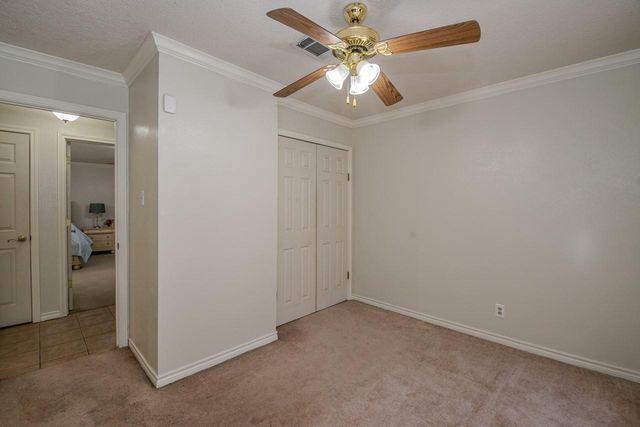 820 Enfield Lane, Beaumont, TX 77707