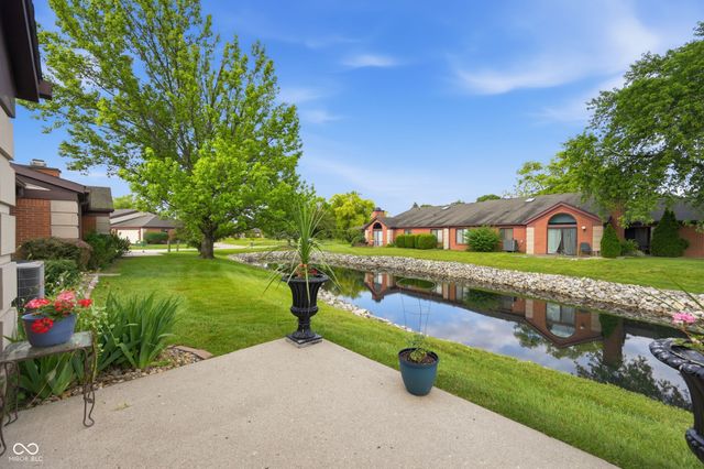 9278 Oak Run East Drive, Indianapolis, IN 46260