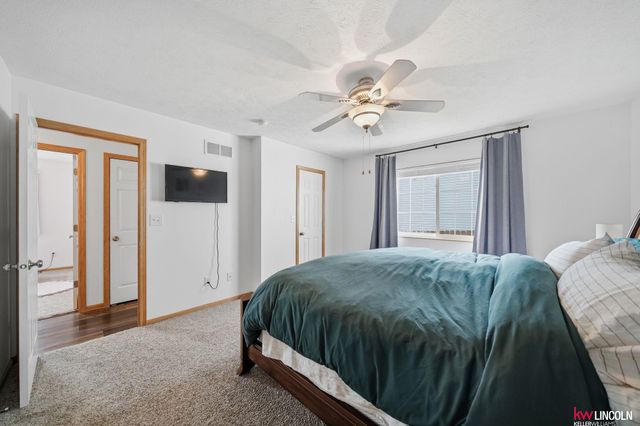 2440 NW 45th Street, Lincoln, NE 68524