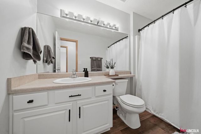 2440 NW 45th Street, Lincoln, NE 68524