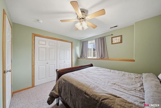 2440 NW 45th Street, Lincoln, NE 68524