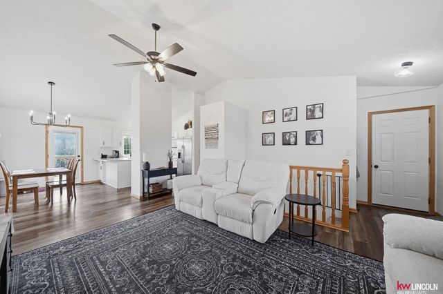 2440 NW 45th Street, Lincoln, NE 68524