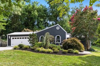 7616 Westdale Drive, Knoxville, TN 37909