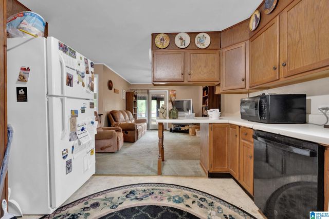 142 RIVERSIDE DRIVE, Bessemer, AL 35023