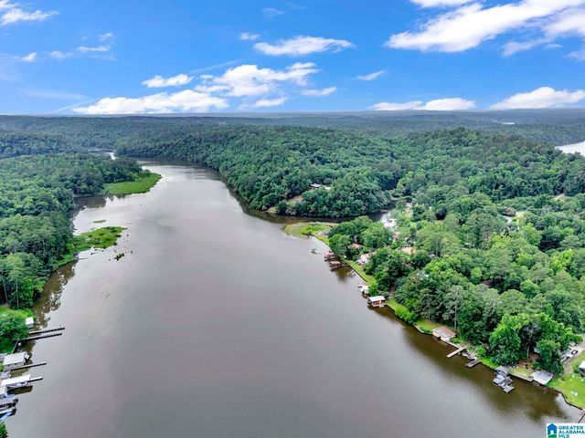 142 RIVERSIDE DRIVE, Bessemer, AL 35023