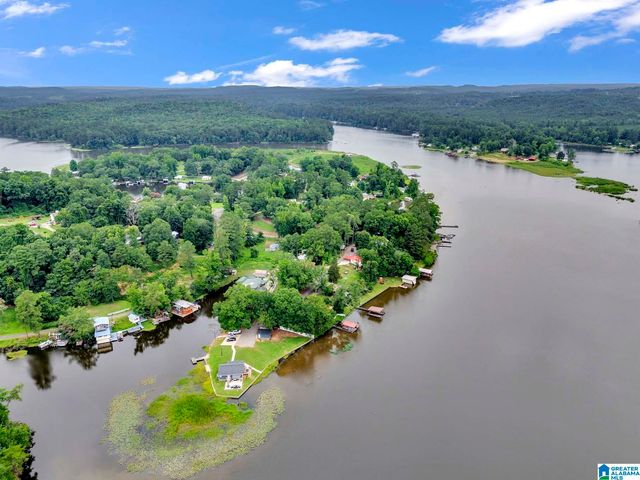 142 RIVERSIDE DRIVE, Bessemer, AL 35023