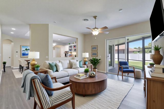 10075 Freesian Way, Wellington, FL 33449