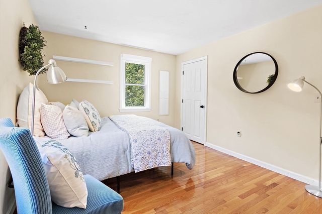 3 Thomas Drive, Franklin, MA 02038