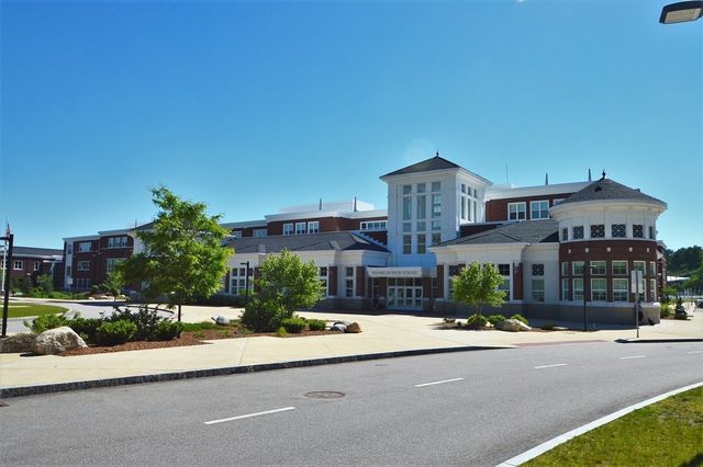 3 Thomas Drive, Franklin, MA 02038