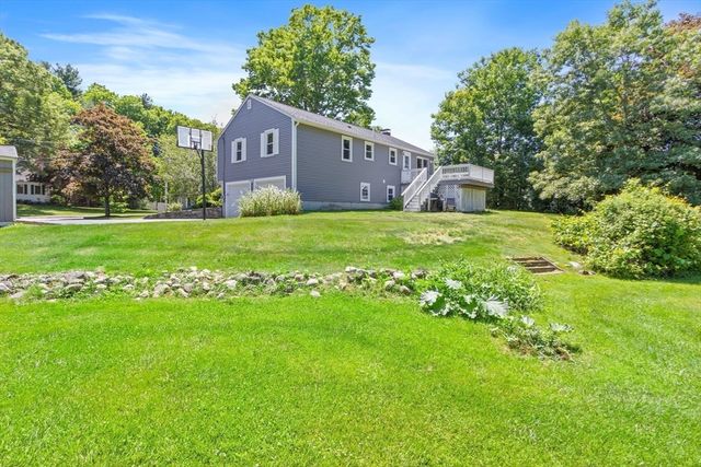 3 Thomas Drive, Franklin, MA 02038