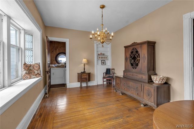 484 Richmond Avenue, Buffalo, NY 14222