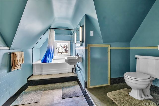 484 Richmond Avenue, Buffalo, NY 14222