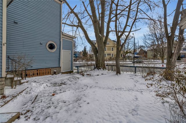 484 Richmond Avenue, Buffalo, NY 14222