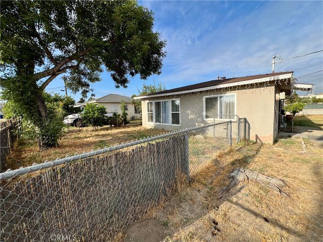2288 S Gardena, San Bernardino, CA 92408