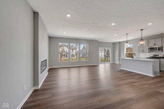 4212 Hayden Valley Drive, Bargersville, IN 46106