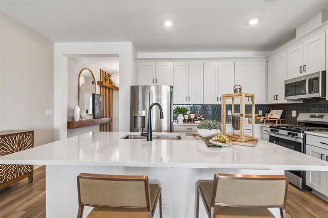 8717 CANARD CV, Palmetto, FL 34221