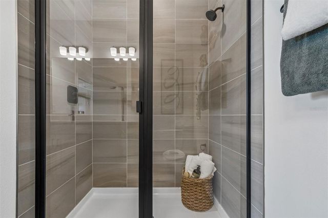 8717 CANARD CV, Palmetto, FL 34221