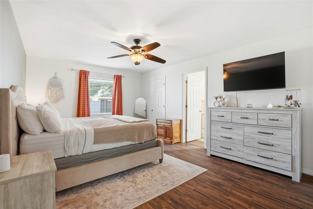 8405 SOMERSET DRIVE, Largo, FL 33773