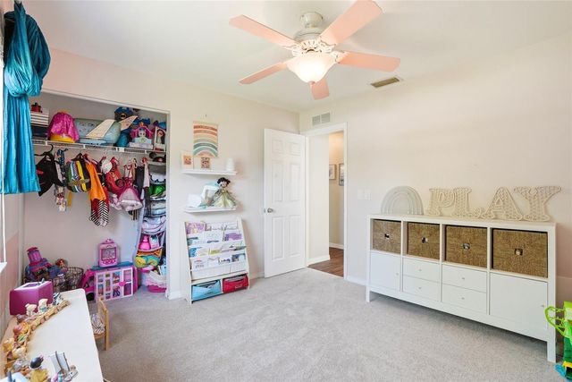 8405 SOMERSET DRIVE, Largo, FL 33773