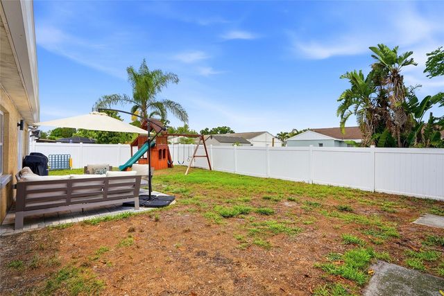 8405 SOMERSET DRIVE, Largo, FL 33773