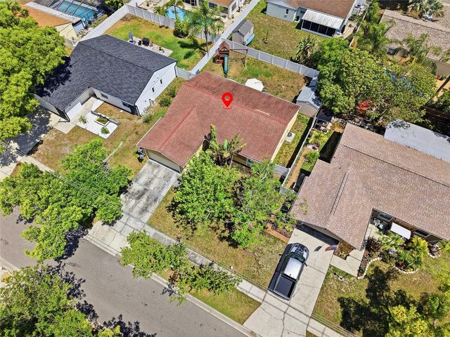 8405 SOMERSET DRIVE, Largo, FL 33773