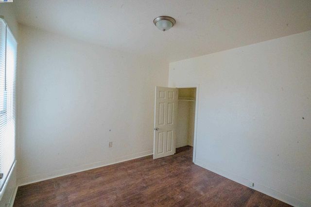 866 Isabella St, Oakland, CA 94607