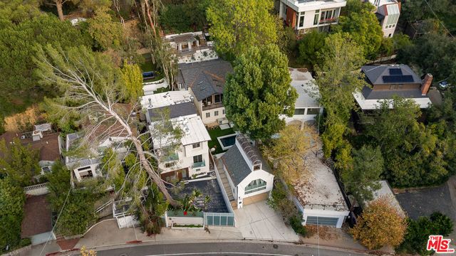 1906 N Beverly Glen Boulevard, Los Angeles, CA 90077