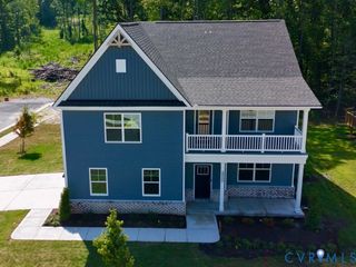 8866 Farthing Dr, Chesterfield, VA 23838