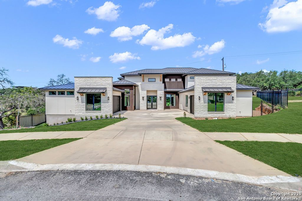 303 Pleasant Knoll, San Antonio, TX 78260