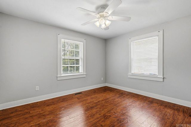 347 Woodlawn Ave, Hot Springs, AR 71913