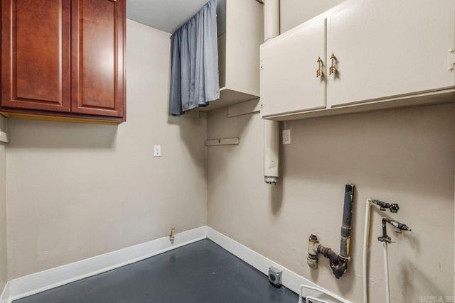 347 Woodlawn Ave, Hot Springs, AR 71913