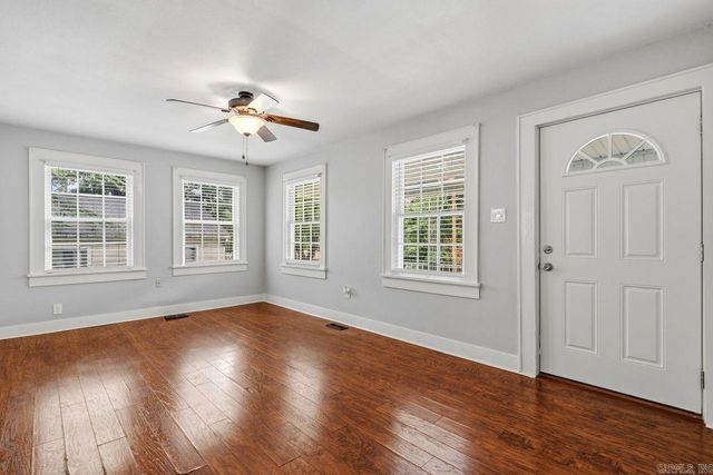 347 Woodlawn Ave, Hot Springs, AR 71913