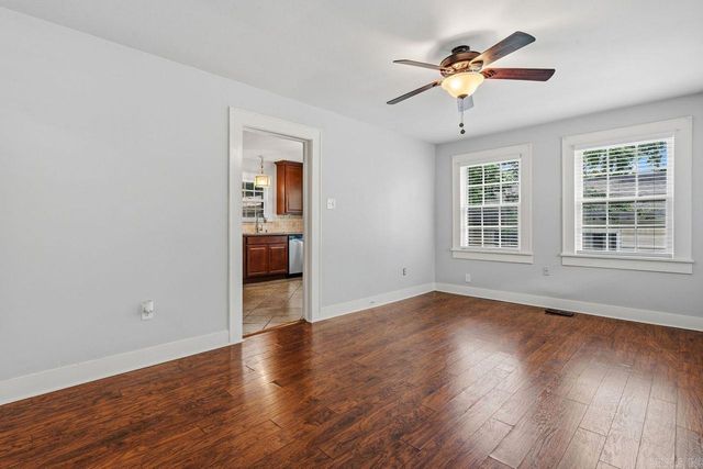 347 Woodlawn Ave, Hot Springs, AR 71913