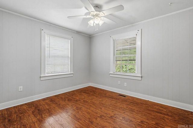 347 Woodlawn Ave, Hot Springs, AR 71913
