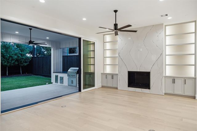 2244 North Boulevard, Houston, TX 77098