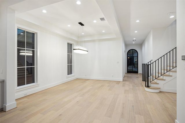 2244 North Boulevard, Houston, TX 77098