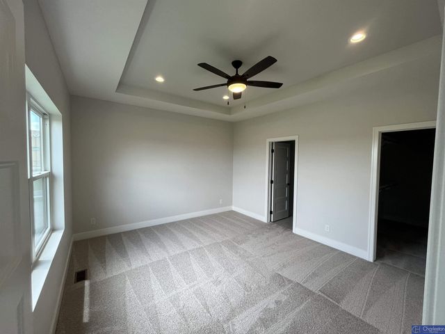 20021 P Street, Omaha, NE 68135