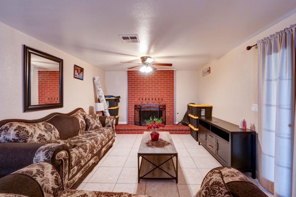 Image 20 of property listing at 6555 Eden Avenue, Winton, CA 95388