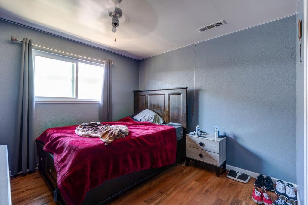 Image 22 of property listing at 6555 Eden Avenue, Winton, CA 95388