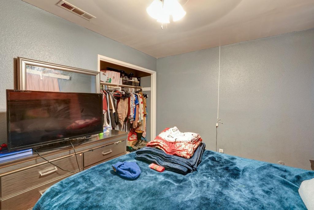 Image 28 of property listing at 6555 Eden Avenue, Winton, CA 95388