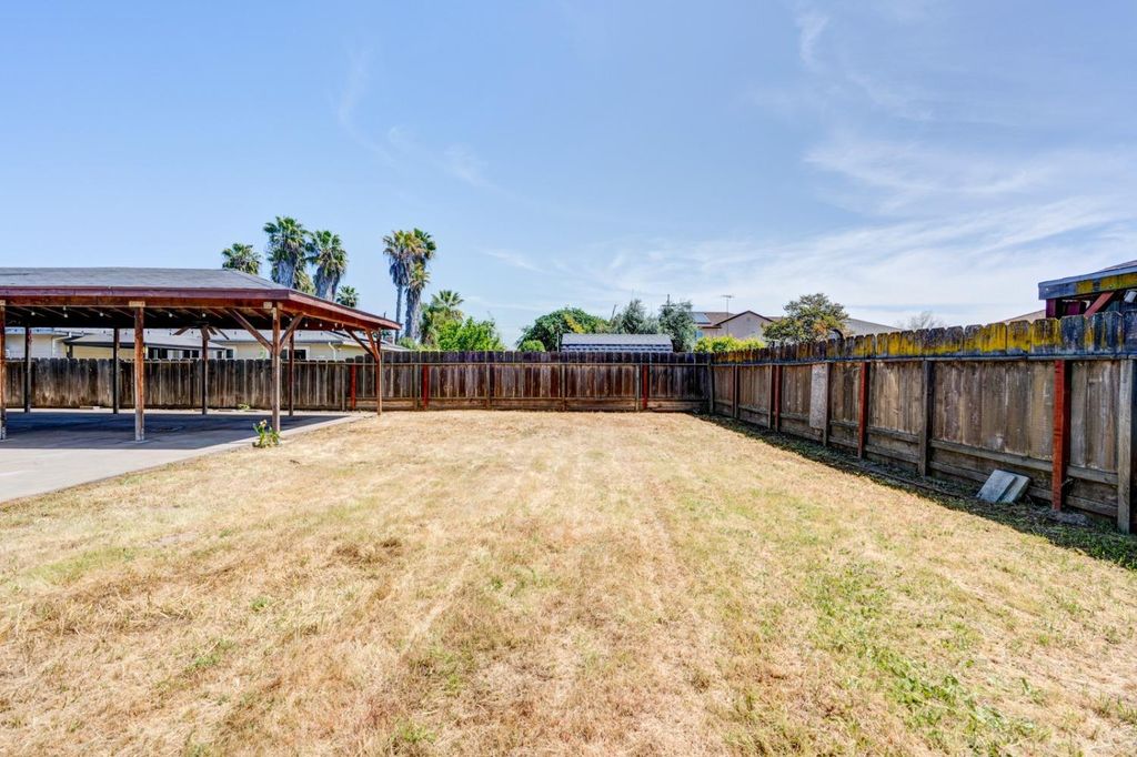 Image 40 of property listing at 6555 Eden Avenue, Winton, CA 95388