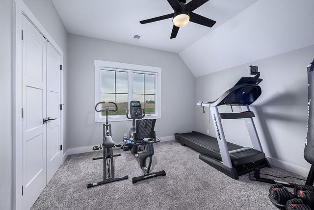 22852 Dempsey Road, Leavenworth, KS 66048